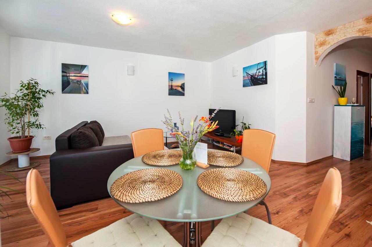 Apartment Thalassa Rovinj Kültér fotó